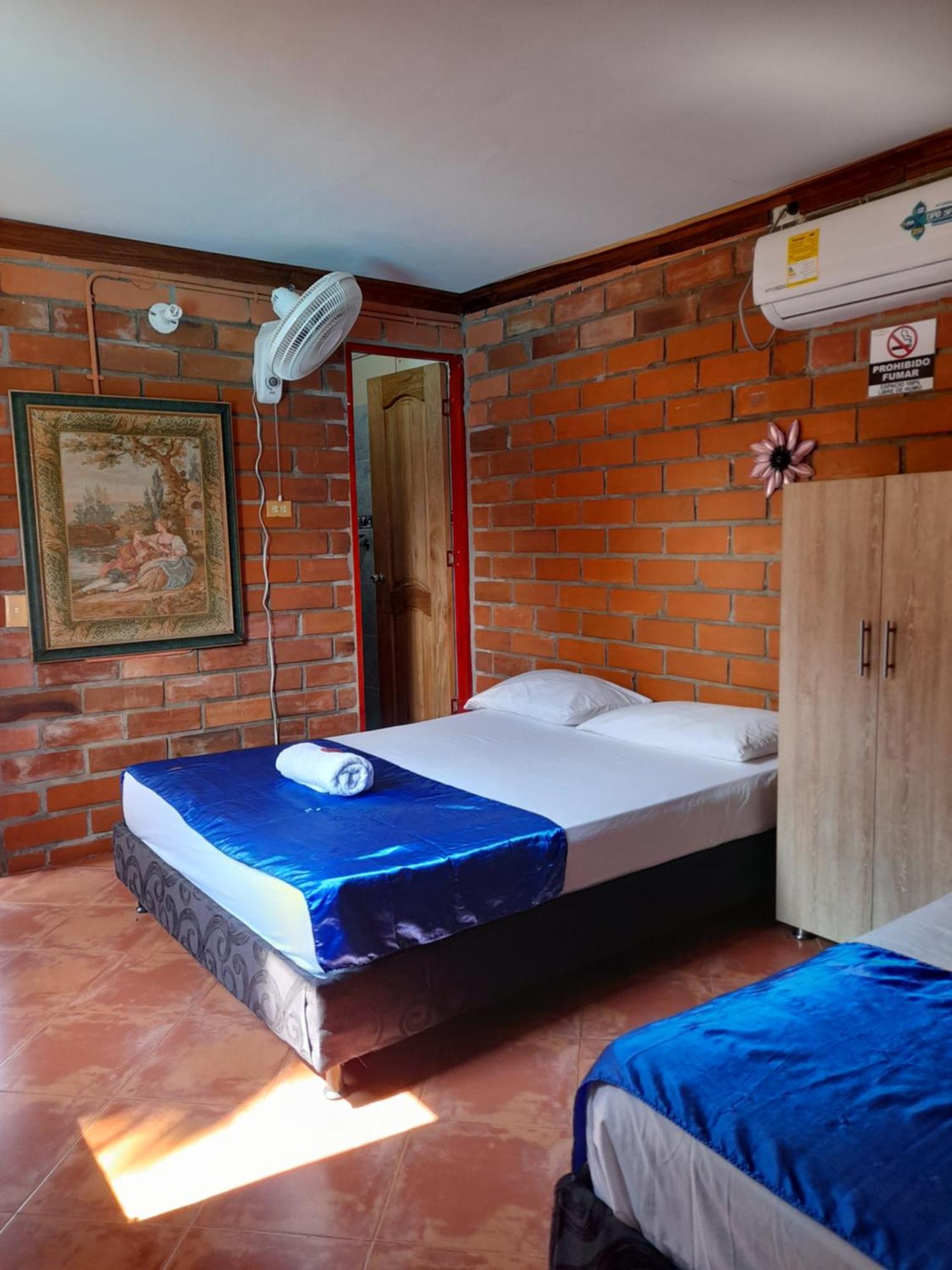 Hotel Boutique Los Gentiles Santa Fe de Antioquia Bilik gambar
